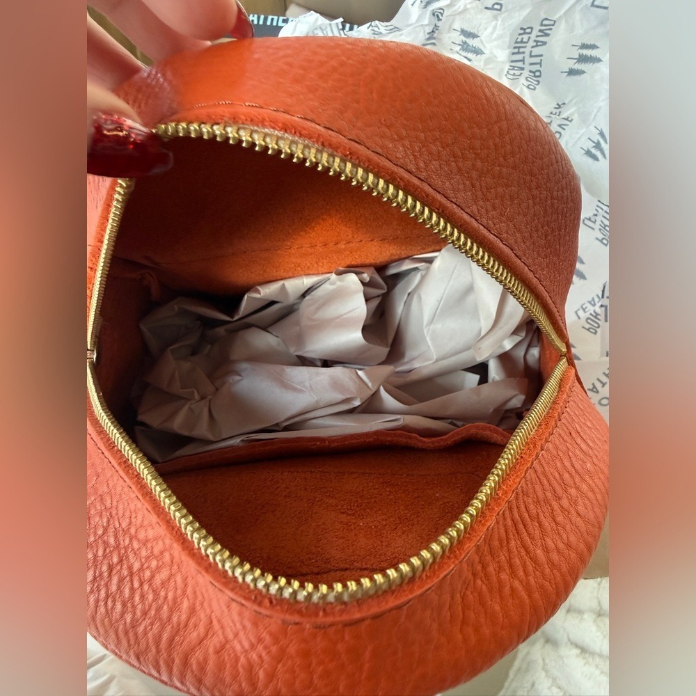 Portland Leather Goods Mini Backpack Orange Pebbled Full Grain Leather Bag - Picture 6 of 6